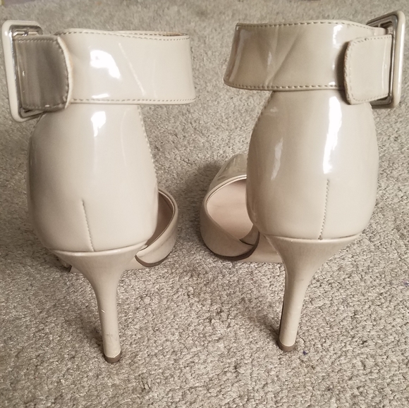 Tan Heels Wide Ankle Strap Pointed Toe Size 6.5 - Picture 5 of 7